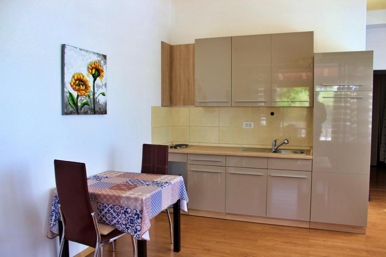Apartments Kimm Пореч Экстерьер фото