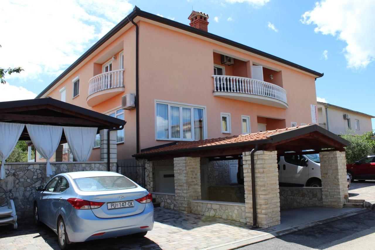Apartments Kimm Пореч Экстерьер фото